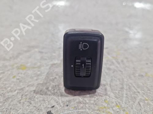 Used Headlight adjuster motor Headlight adjuster motor SSANGYONG KORANDO (KJ) 2.3 TDiC 4x4 (101 hp) 33931182 33931182