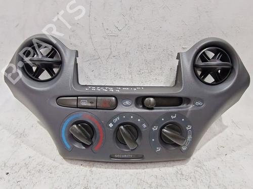 Used Climate control TOYOTA YARIS (_P1_) 1.0 (SCP10_, SCP10R) (68 hp) 30456742