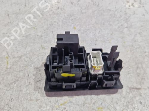 Headlight switch RENAULT CLIO III (BR0/1, CR0/1) 1.2 16V (BR02, BR0J, BR11, CR02, CR0J, CR11) | BP33319165I24 - Image 2