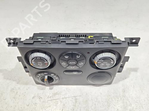 Climate control SUZUKI GRAND VITARA II (JT, TE, TD) 1.9 DDiS All-wheel Drive (JT419, TD44, JB419WD, JB419XD,... | BP29526149I5 