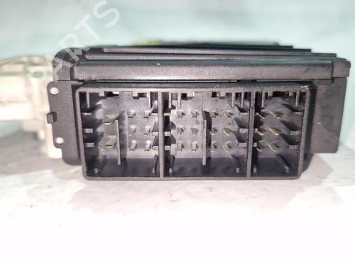 Portierruitmotor rechtsvoor SEAT IBIZA III (6L1) 1.9 SDI | BP30006222E20 