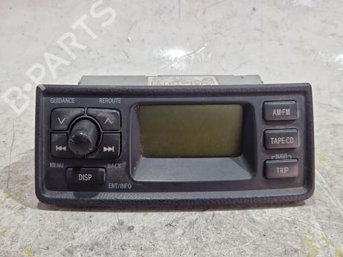 Used Radio Radio TOYOTA YARIS (_P9_) 1.3 VVT-i (SCP90_, SCP90R) (87 hp) 33932999 33932999