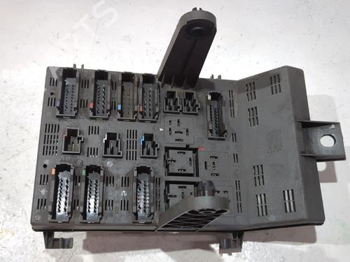 Used Fuse box RENAULT LAGUNA I (B56_, 556_) 2.2 dT (B569) (113 hp) 27255184
