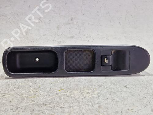 Used Right front window switch PEUGEOT 307 SW (3H) 2.0 HDI 110 (107 hp) 30656732