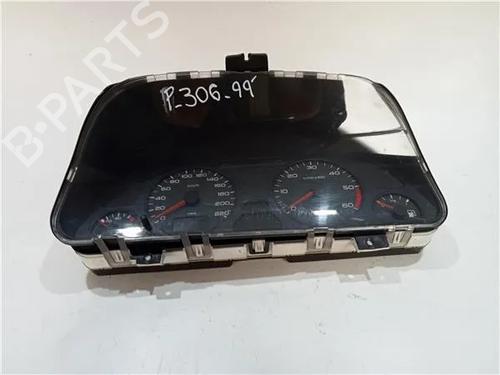 Used Instrument cluster PEUGEOT 306 Break (7E, N3, N5) 1.9 TD (90 hp) 23907485