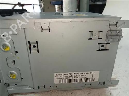 Radio SEAT IBIZA IV (6J5, 6P1) 1.9 TDI | BP23930188E6 
