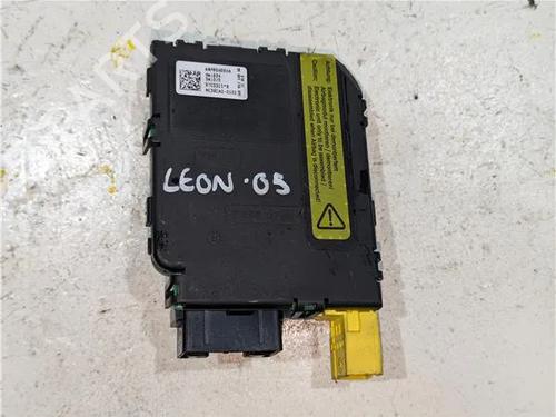Module électronique SEAT LEON (1P1) 2.0 TDI 16V | BP23924892M83 