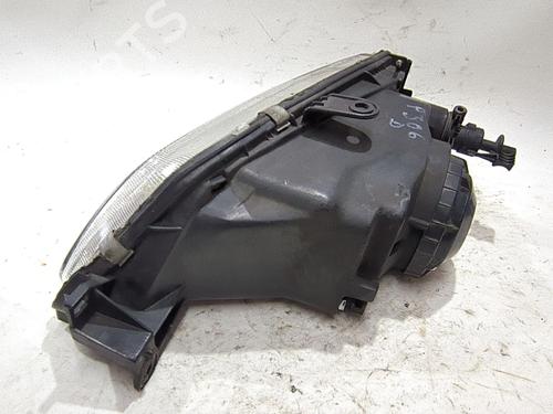 Right headlight PEUGEOT 306 (7B, N3, N5) 1.9 D | BP27928684C29 