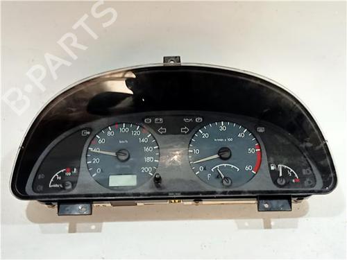 Used Instrument cluster CITROËN XSARA (N1) 1.9 TD (90 hp) 24967353