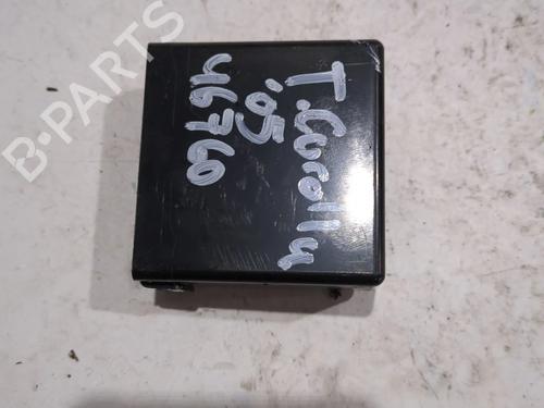 Used Electronic module TOYOTA COROLLA (_E12_) 1.4 D (NDE120_, NDE120R) (90 hp) 25718251