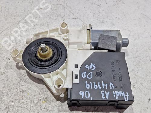 Used Right front window motor AUDI A3 (8P1) 2.0 TDI 16V quattro (140 hp) 30526706