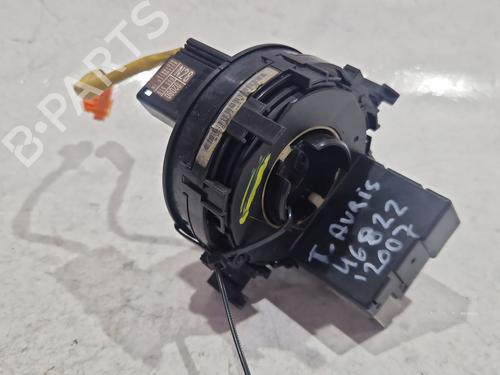 Used Squib airbag Squib airbag TOYOTA AURIS (_E18_) 2.0 D-4D (ADE186_, ADE186R) (124 hp) 33615762 33615762