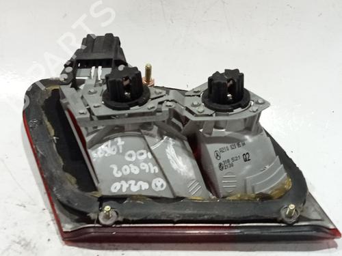 Right taillight MERCEDES-BENZ E-CLASS (W210) E 320 CDI (210.026) | BP27319709C35 