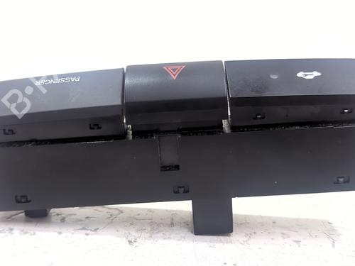 Switch TOYOTA COROLLA Verso (_E12_) 1.8 VVT-i (ZZE122_, ZZE122R) | BP38956228I30 - Image 2