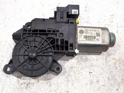 Used Right front window motor SKODA FABIA I Combi (6Y5) 1.4 TDI (80 hp) 32980682
