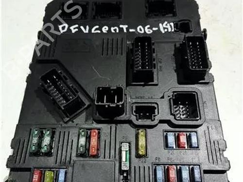 Used Fuse box PEUGEOT 206 Hatchback (2A/C) 1.6 16V (107 hp) 23926729