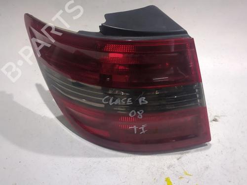 Used Left taillight MERCEDES-BENZ C-CLASS (W204) C 220 CDI (204.008) (163 hp) 24219595