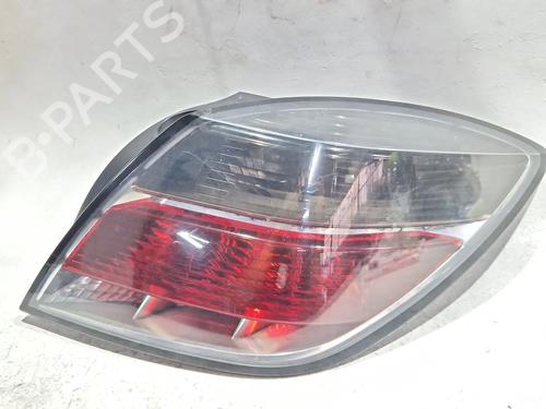 Højre baglygte OPEL ASTRA H (A04) 1.9 CDTI (L48) (150 hp) 29877978