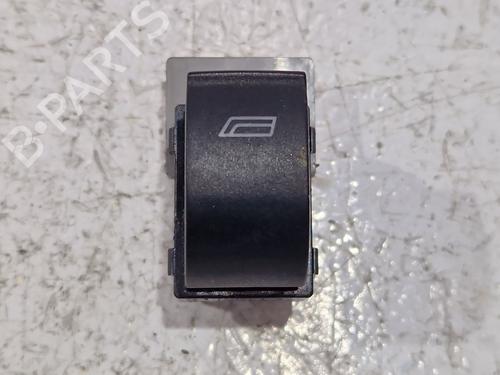 Used Right rear window switch AUDI A6 C5 (4B2, 4B4) 1.9 TDI (130 hp) 30772645