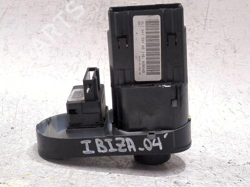 Forlygtekontakt SEAT IBIZA III (6L1) 1.8 T FR | BP29222758I24 