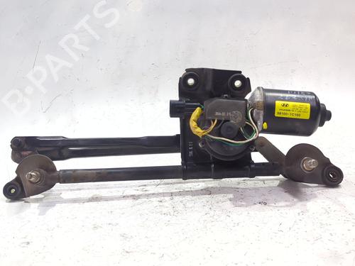 Używane Mechanizm wycieraczek przednich Mechanizm wycieraczek przednich HYUNDAI GETZ (TB) 1.1 (67 hp) 37088996 37088996