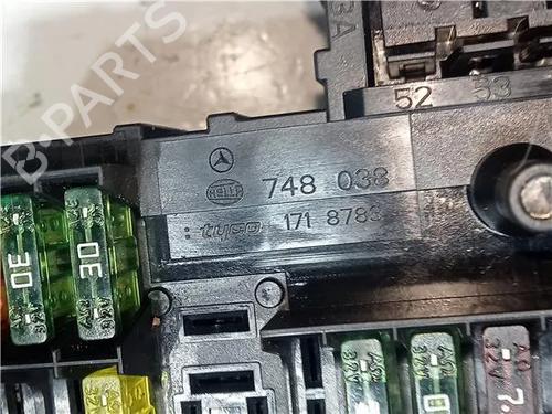 Fuse box MERCEDES-BENZ C-CLASS (W204) C 200 CDI (204.007, 204.006) | BP23915248E1 - Image 2