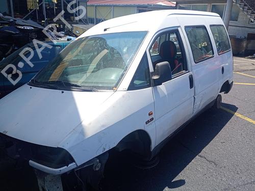 Pièces Détachées Usagées FIAT SCUDO Van (220_)  1.9 TD  4835762