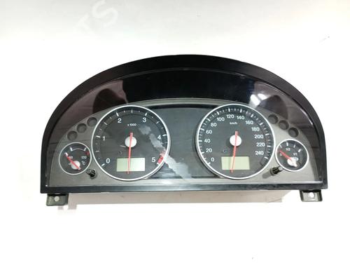 Used Instrument cluster FORD MONDEO III (B5Y) 2.0 TDCi (130 hp) 27255148