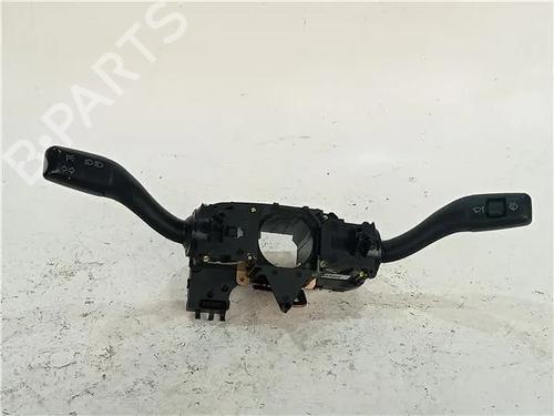 Commutateur AUDI A4 B6 Avant (8E5) 1.9 TDI quattro (130 hp) 23911753