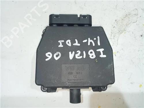 Sensor electrónico SEAT IBIZA III (6L1) 1.9 TDI (131 hp) 23932557