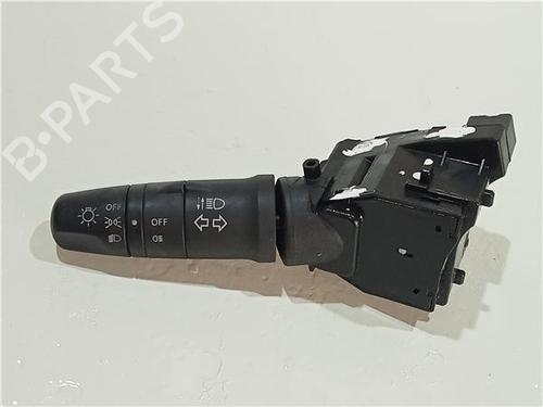 Used Switch NISSAN X-TRAIL I (T30) 2.2 dCi 4x4 (136 hp) 23921919