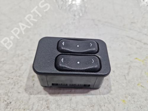 Used Left front window switch Left front window switch OPEL ASTRA F Hatchback (T92) 1.7 TDS (F08, M08, F68, M68) (82 hp) 33704095 33704095