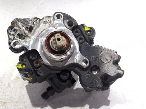 Used Injection pump PEUGEOT 5008 (0U_, 0E_) 2.0 HDi 150 / BlueHDi 150 (150 hp) 31871349
