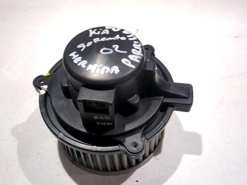 Used Heater blower motor KIA SORENTO I (JC) 2.5 CRDi 4WD (140 hp) 24630383