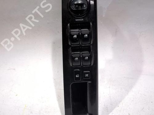 Used Left front window switch KIA SORENTO I (JC) 2.5 CRDi 4WD (140 hp) 23902173