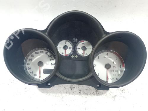 Used Instrument cluster Instrument cluster ALFA ROMEO GT (937_) 1.9 JTD (937CXN1B) (150 hp) 36519746 36519746