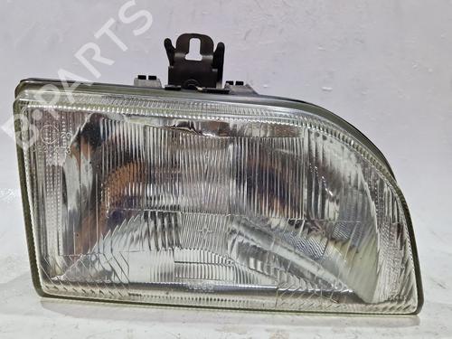 Used Right headlight FORD FIESTA III (GFJ) 1.8 D (60 hp) 30656993
