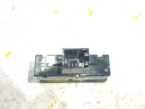 Warning switch AUDI A6 C6 (4F2) 2.7 TDI | BP39641164I22 - Image 4