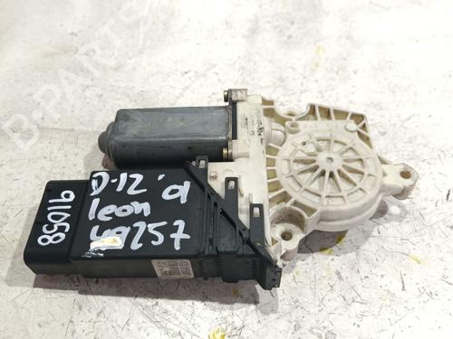 Used Left front window motor Left front window motor 39100766 39100766