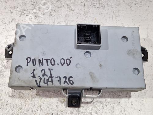 Skrzynka bezpieczników FIAT PUNTO Hatchback Van (188_) 1.2 60 | BP30527539E1