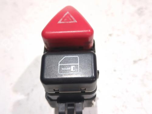 Used Warning switch MERCEDES-BENZ A-CLASS (W168) A 160 (168.033, 168.133) (102 hp) 24977310