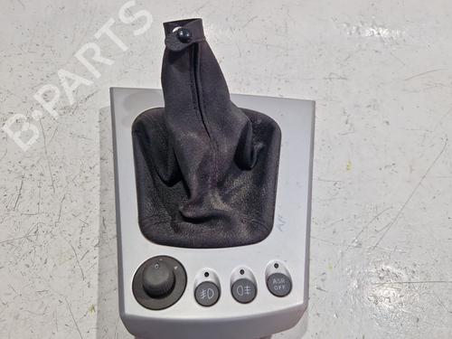 Outra Outra ALFA ROMEO 156 (932_) 1.9 JTD (932.AXN00, 932.BXE00) (150 hp) 35784068 35784068
