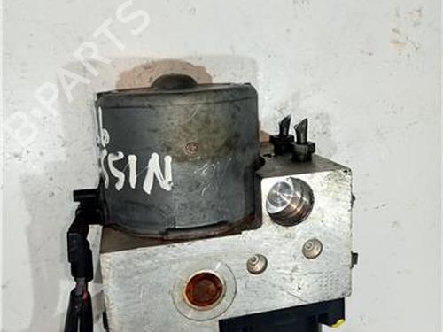 Used ABS pump NISSAN PRIMERA (P11) 2.0 TD (90 hp) 23931888