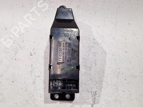 Interrupteur de vitre avant gauche HYUNDAI LANTRA II (J-2) 1.6 i | BP30000746I27 