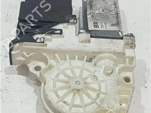 Vindusheismotor venstre bak SEAT TOLEDO II (1M2) 1.9 TDI (110 hp) 23913482