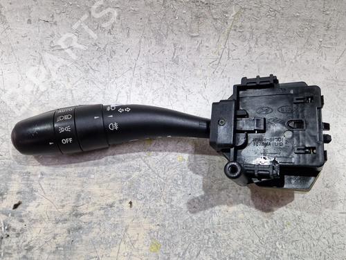 Used Headlight switch KIA CEE'D Hatchback (ED) 1.6 CRDi 115 (115 hp) 29562120