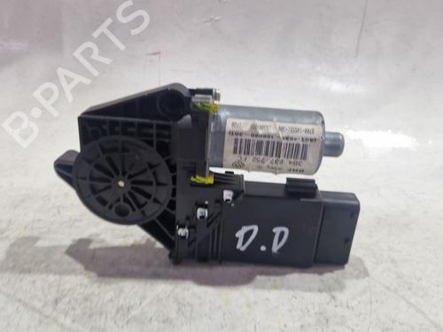 Used Right front window motor Right front window motor VW PASSAT B5.5 (3B3) 1.9 TDI 4motion (130 hp) 33715171 33715171