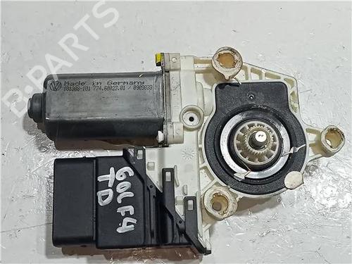 Vindusheismotor høyre bak VW GOLF IV (1J1) 1.4 16V (75 hp) 23915912