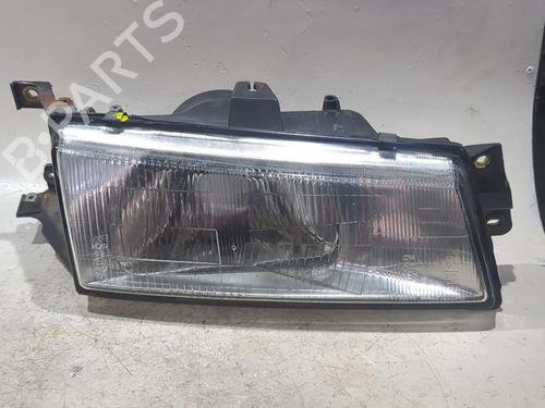 Used Right headlight HYUNDAI PONY / EXCEL Saloon (X-2) 1.5 (72 hp) 26931047