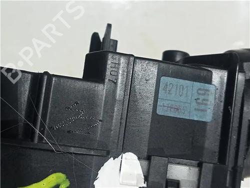 Switch TOYOTA PRIUS (_W3_) 1.8 Hybrid (ZVW30) | BP23923147I30 